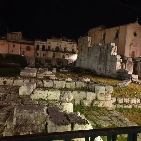 Il Centro Di Ortigia 公寓 *